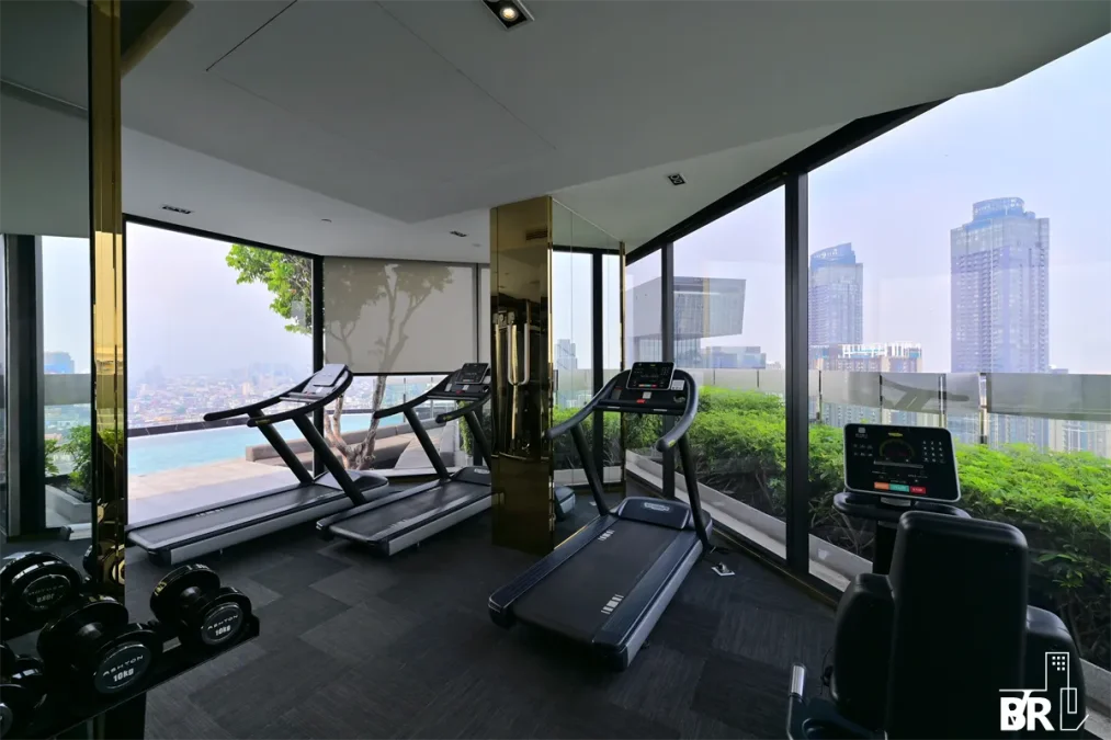 แอชตัน อโศก-พระราม 9