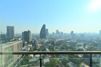 เดอะ เครสท์ สุขุมวิท 34