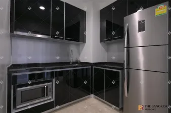 เดอะ เครสท์ สุขุมวิท 34