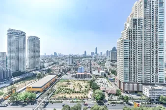 ริทึ่ม สาทร-นราธิวาส