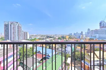 โนเบิล รีวีว