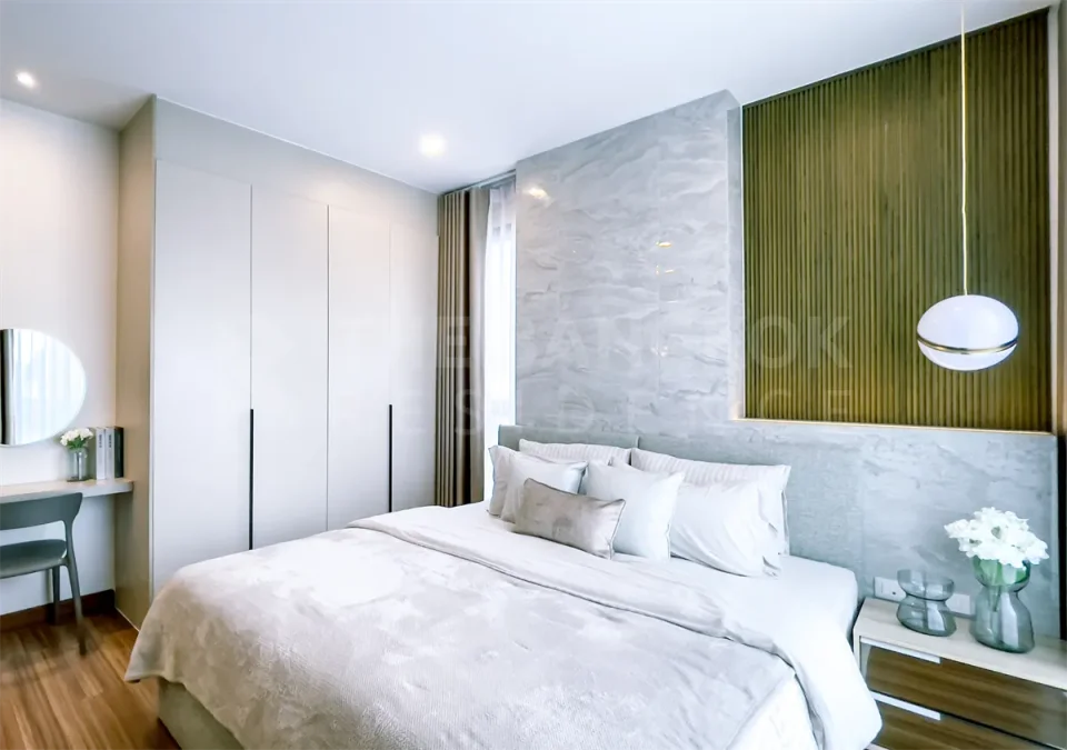 ศุภาลัย พรีเมียร์ เจริญนคร คอนโด