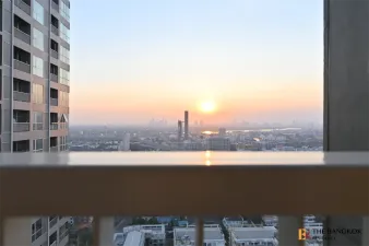 ริธึ่ม สุขุมวิท 50