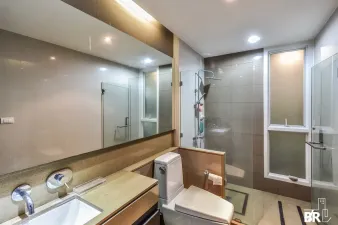 ดิ แอด เดรส ปทุมวัน