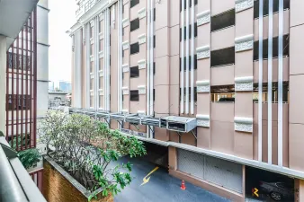 ดิ แอด เดรส ปทุมวัน