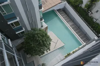 เดอะ เครสท์ สุขุมวิท 49