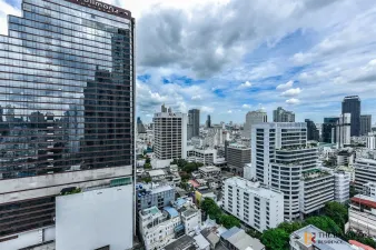 แอชตัน สีลม