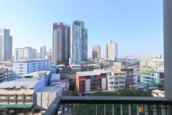 ไลฟ์ สุขุมวิท 48