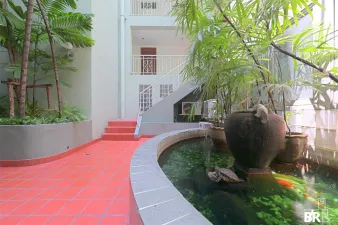 เรนทรี วิลล่า