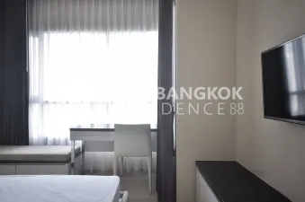 ไลฟ์ รัชดาภิเษก