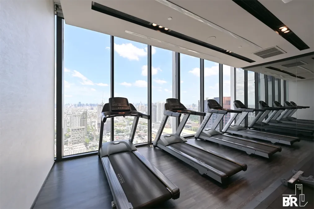 ไลฟ์ ลาดพร้าว