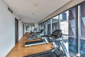 ไซมิส ราชครู