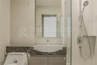 แอชตัน สีลม