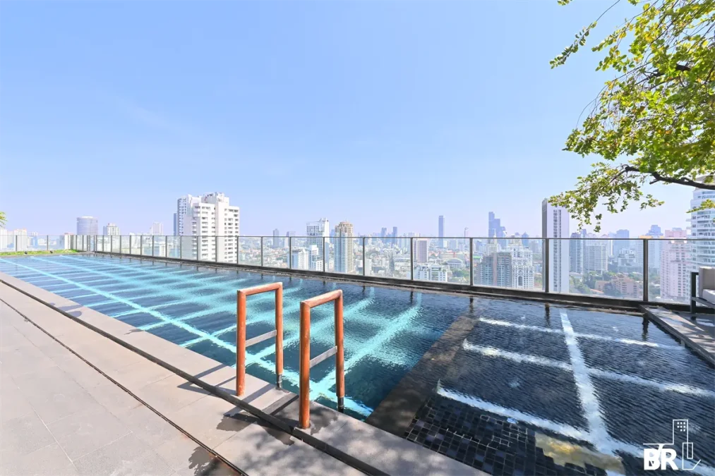 โนเบิล บี เทอร์ตี้ทรี