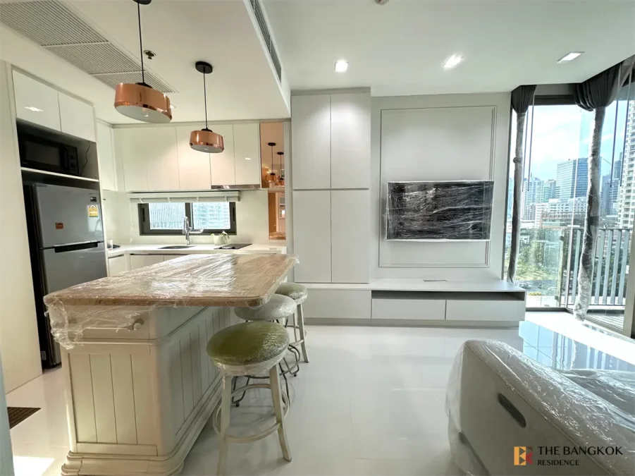 นารา ไนน์