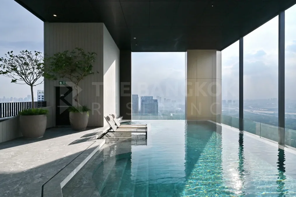 เดอะ เครสท์ พาร์ค เรสซิเดนซ์