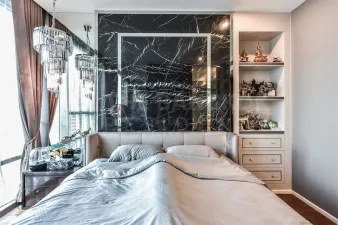 เดอะ แบงค็อค สาทร