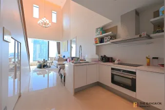 สินธร เรสซิเดนซ์