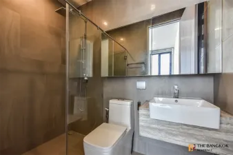 พาร์ค ออริจิ้น พญาไท