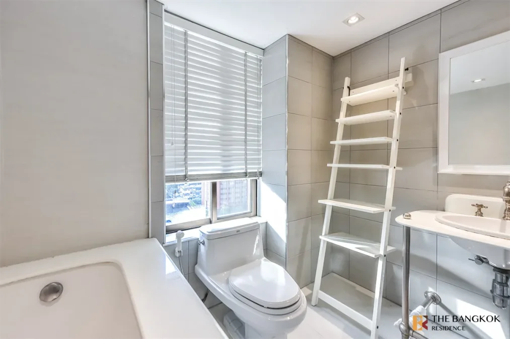 ชิดลม เพลส