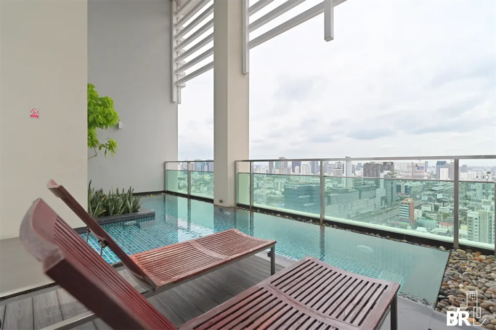 ริธึ่ม รัชดา