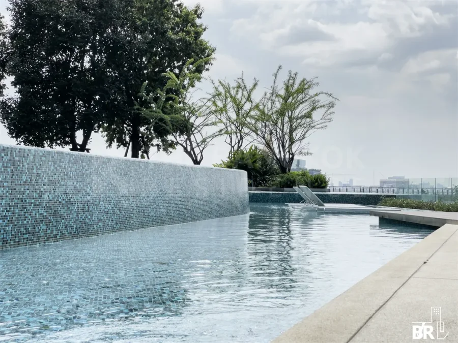 333 ริเวอร์ไซด์