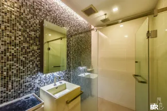 333 ริเวอร์ไซด์