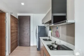 ริธึ่ม พหลฯ-อารีย์