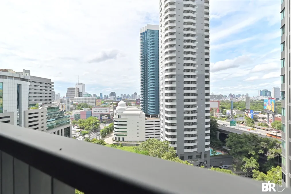 ไลฟ์ วัน ไวร์เลส