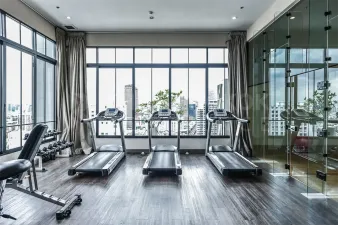 ดิ เอดิเตอร์