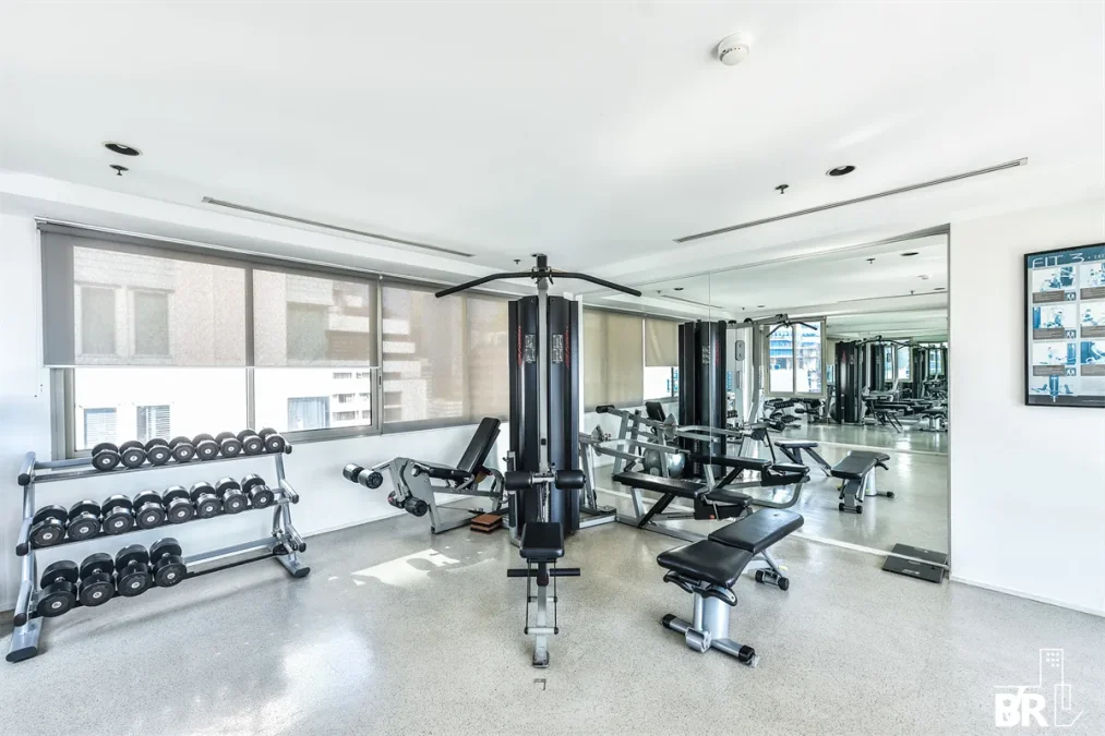 เดอะ รีเจ้นท์ ศาลาแดง