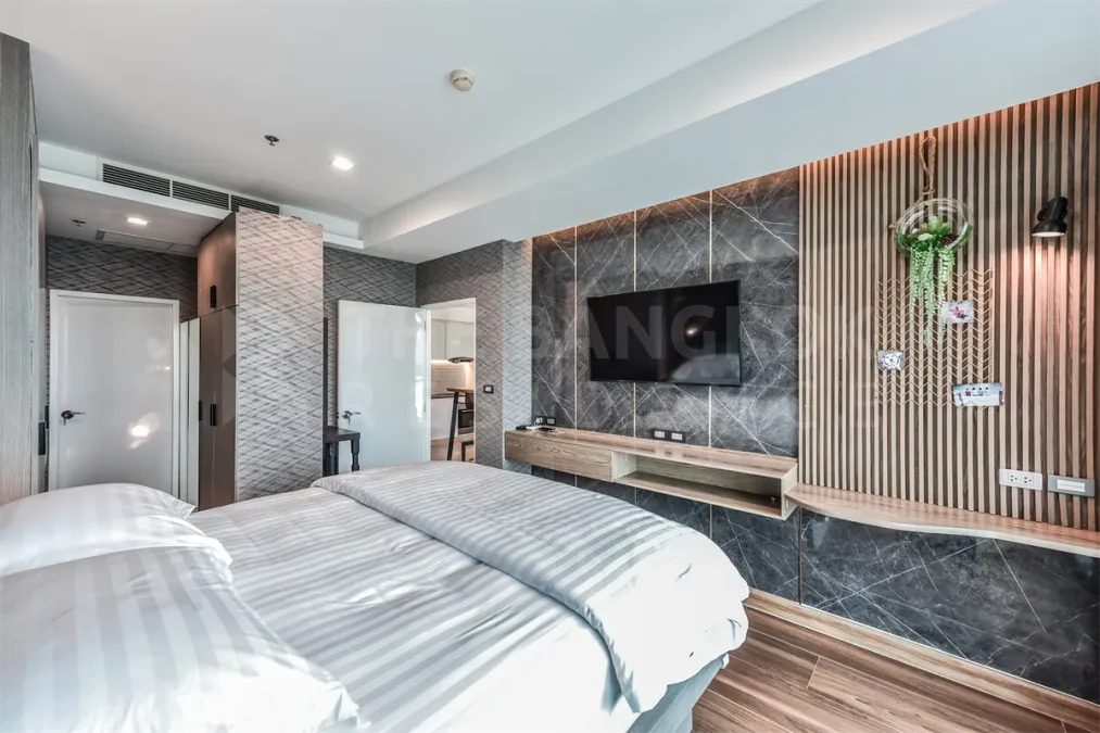 เดอะ ริเวอร์