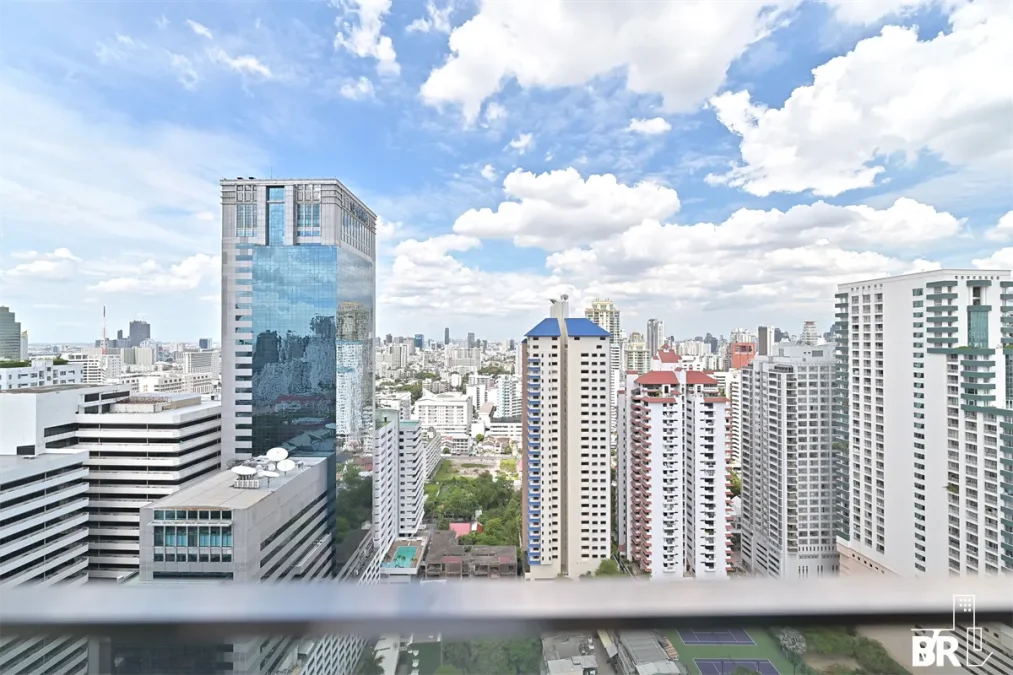 ดิ เอส อโศก