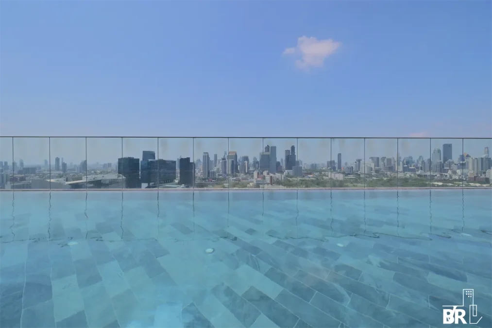 ไซมิส เอ๊กซ์คลูซีพ ควีนส์