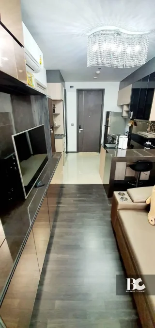 THE LINE
Asoke Ratchada