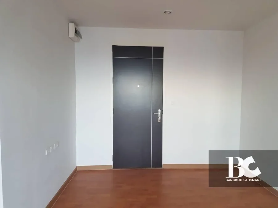 The President Condominium
Sathorn-Ratchaphruek 1