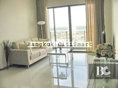 ดิ เอ็มโพริโอ เพลส คอนโดมิเนียมหรู กลางสุขุมวิท เพียงแค่ไม่กี่ก้าวสู่ BTS พร้อมพงษ์ และห้าง The Emporium.