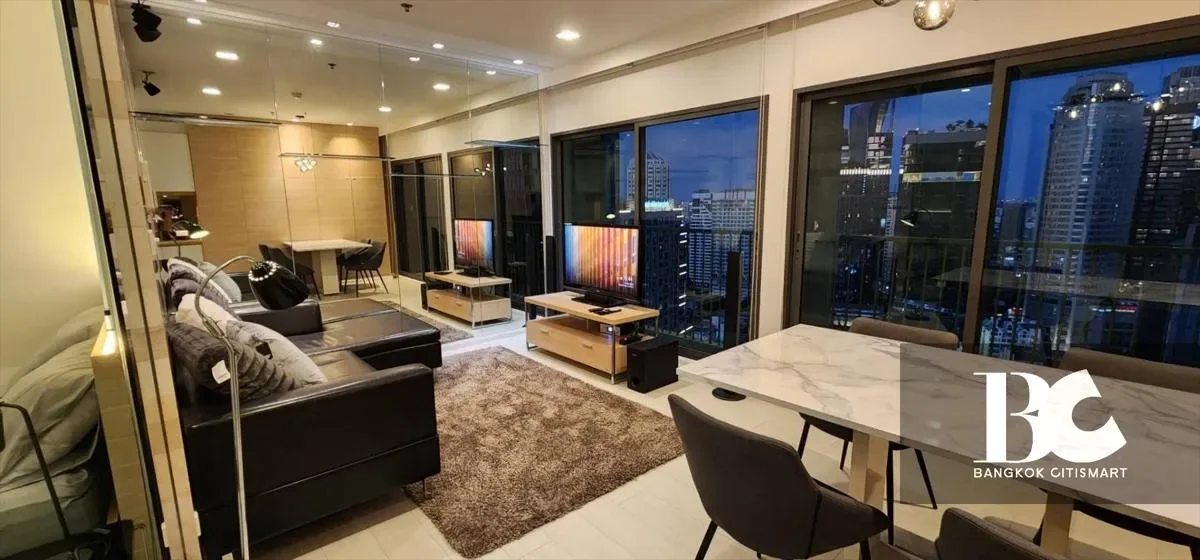 โนเบิล รีมิกซ์ (Noble Remix) คอนโดติดรถไฟฟ้า BTS ทองหล่อ พร้อมทางเชื่อ Sky Walk เชื่อต่อตรงเข้าคอนโดได้ทันที