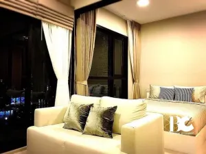 Condolette
Midst Rama 9