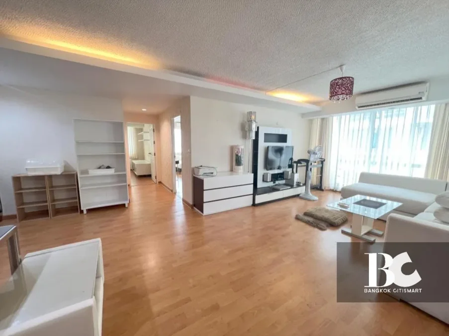 Waterford
Sukhumvit 50