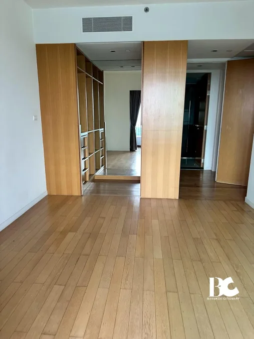 เดอะ พาโน คอนโดหรูริมแม่น้ำเจ้าพระยา เดินทางสะดวกสบายสู่ใจกลางเมืองเพียง 15 นาที ทุกยูนิตเปิดรับวิวแม่น้ำเจ้าพระยา