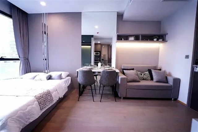 ขายพร้อมผู้เช่าคอนโดมิเนียม แอชตัน จุฬา-สีลม  24.5 sq.m,  ห้องนอน Studio