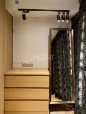 ขายพร้อมผู้เช่าคอนโดมิเนียม ไซมิส สุขุมวิท 87  47 sq.m, 1 ห้องนอน Duplex