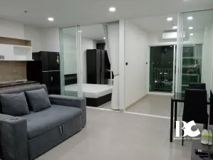 Supalai Park
Yaek Fai Chai Station