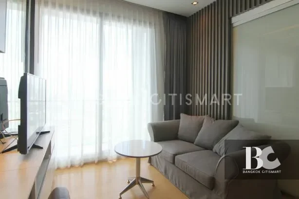 Equinox
Phahol-Vibha