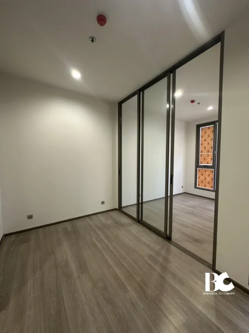 RHYTHM
Charoenkrung Pavillion