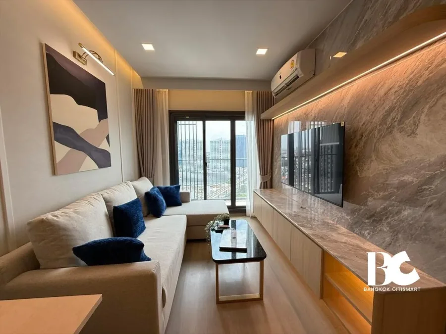 Life
Phahon - Ladprao