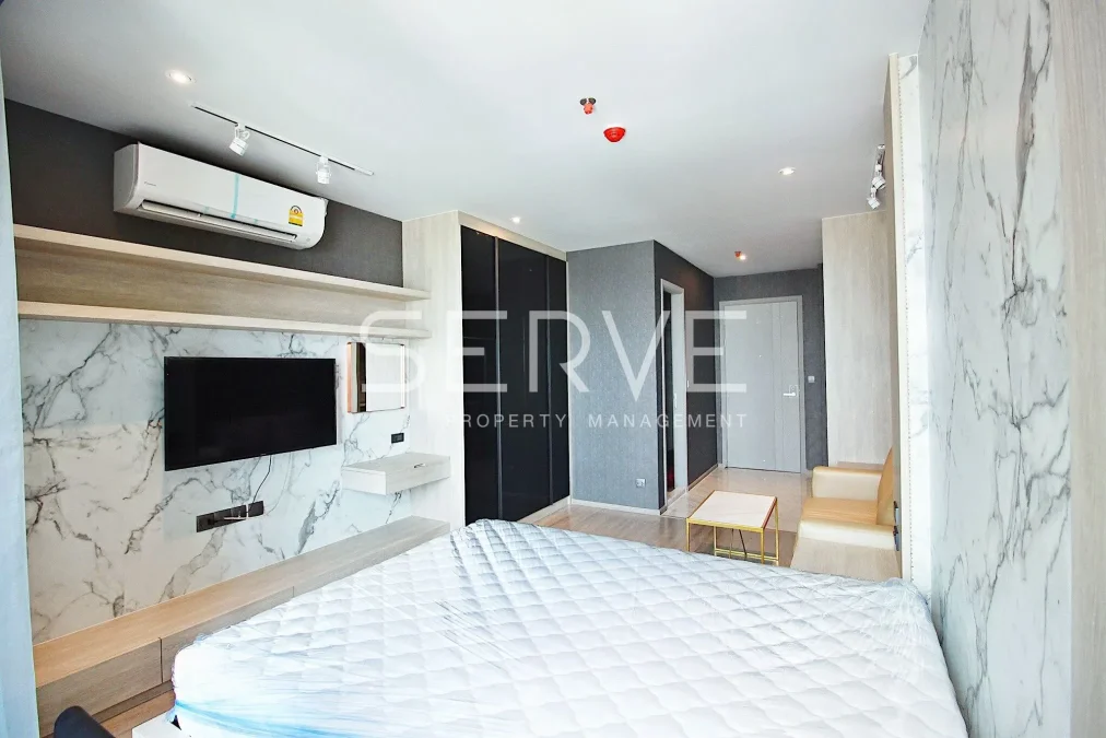 สตูดิโอ 31 ตร.ม. ชั้นสูง 20+ บนทำเลดีๆ คอนโดใกล้ BTS เอกมัน 350 ม. / ให้เช่าและขายคอนโด