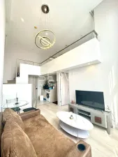 ดูเพล็กซ์ 1 นอน ชั้นสูงเสียดฟ้า นั่งดูวิวชิวๆ บนชั้น 35+ วิวดี ทำเลดี ใกล้ BTS ช่องนนทรี 600 ม.