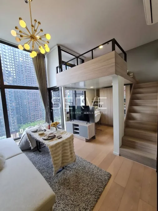 Loft Duplex 1 นอน ห้องสวย เพดานสูง บนทำเลดีๆ คอนโดใกล้ MRT พระราม 9  450 ม. / ให้เช่าและขายคอนโด